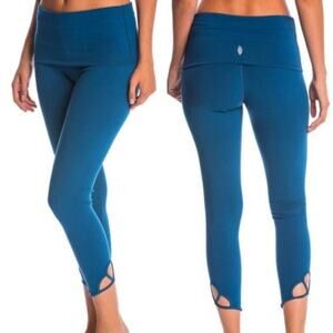 Free People Movement Teal Blue High Waist Foldover
Cutout 7/8 Leggings Small